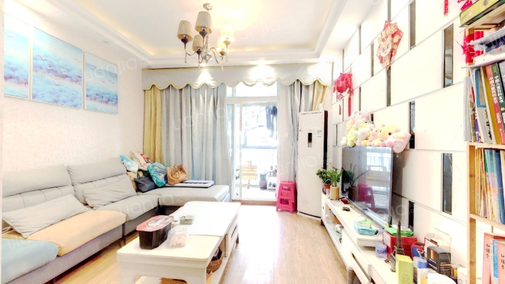 三里民居二手房实景图