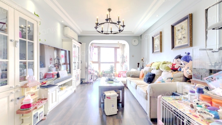 万润风景二手房实景图