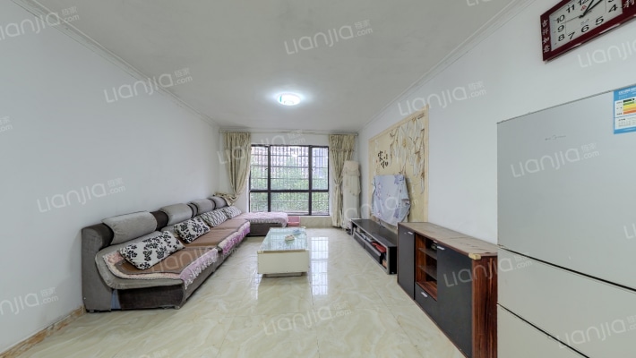 康斯丹郡二手房实景图