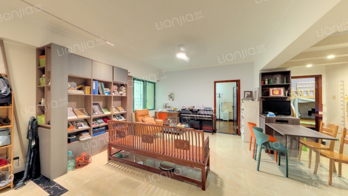 鸿业大厦二手房实景图