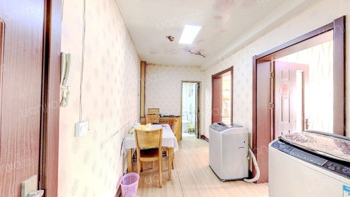 堤口电网宿舍二手房实景图