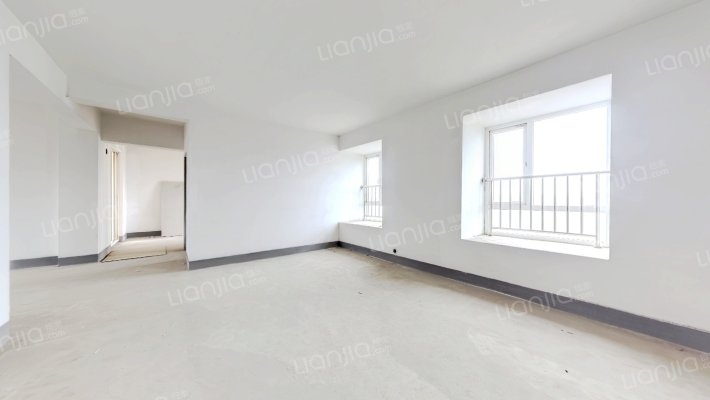 清能清江锦城二期二手房实景图