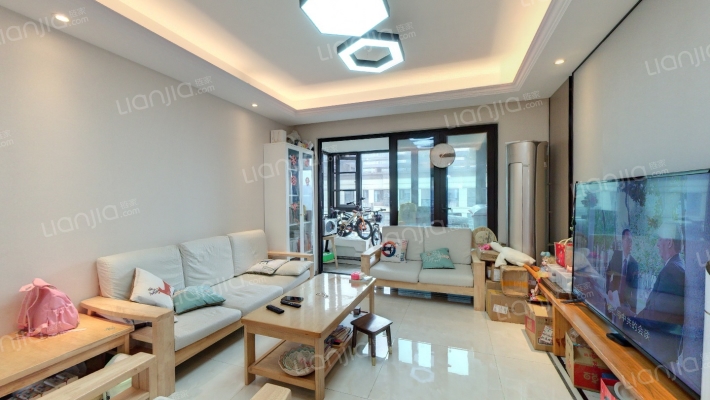 保利天和二手房实景图