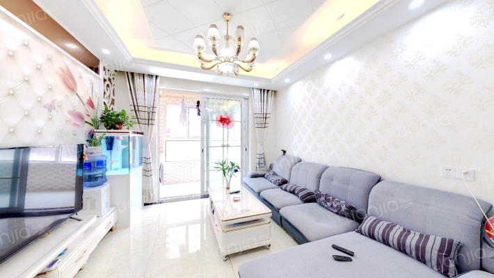 蓝光五彩华庭二手房实景图