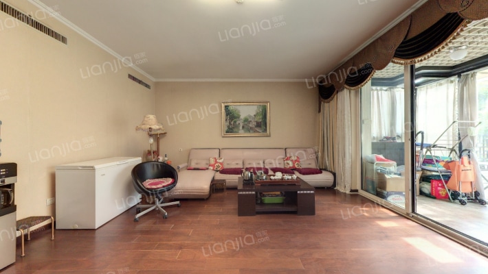 丽都水岸B5区二手房实景图