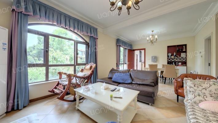 花样年大溪谷果墅二手房实景图