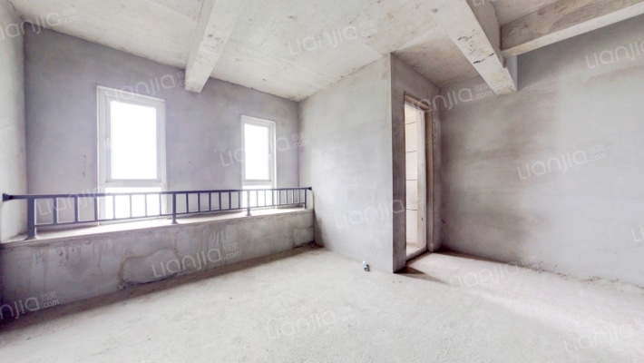 德成长江国际二手房实景图