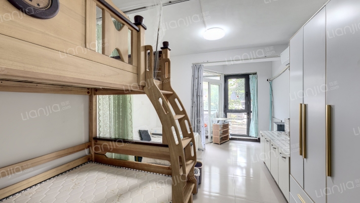 西岸杰座二手房实景图