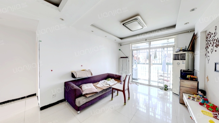 美生滨江花月二手房实景图