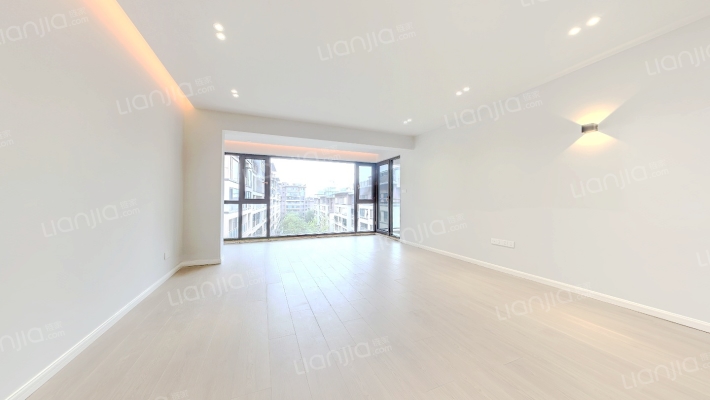 合能枫丹铂麓三期二手房实景图