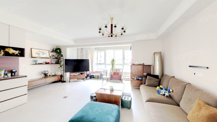 柏仕公园二手房实景图