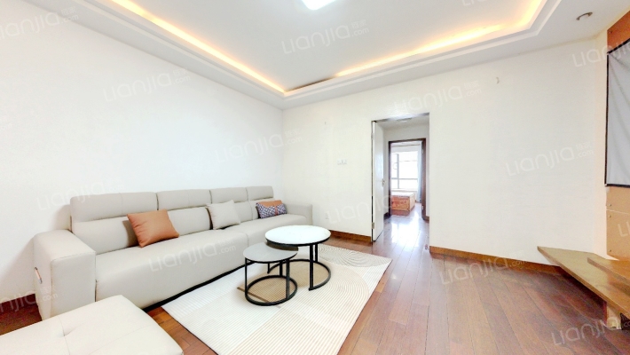 天成嘉苑二手房实景图