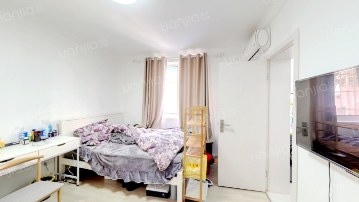 蒙自路440弄二手房实景图