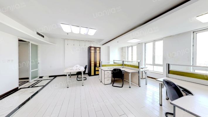 荣富饭店二手房实景图