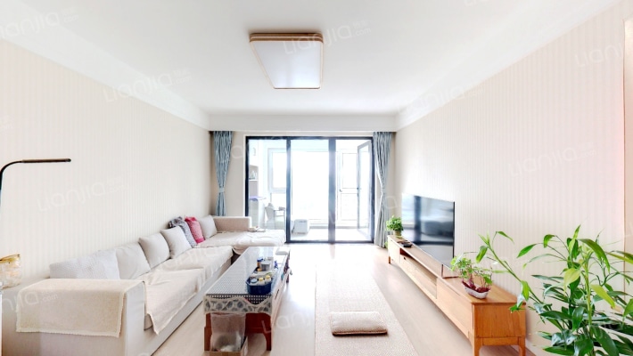 万科城市之光一期二手房实景图