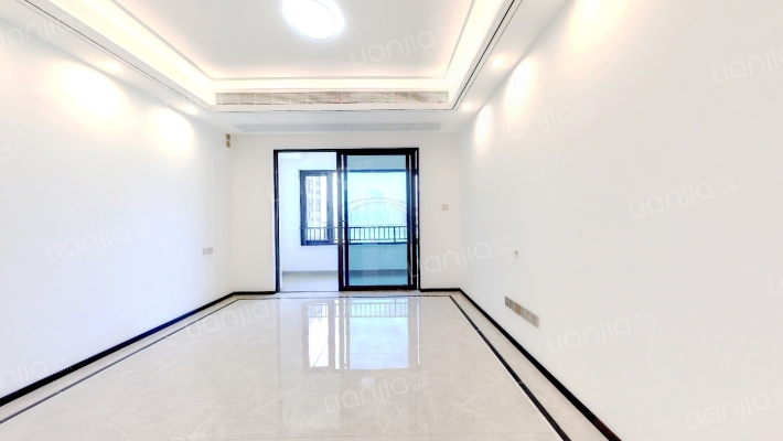 十里长江澜庭南区二手房实景图