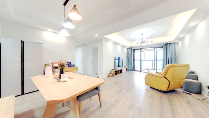 龙湖江与城原山时光二手房实景图