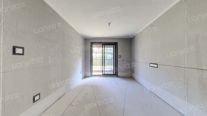 绿都元正望晴川峯上二手房实景图