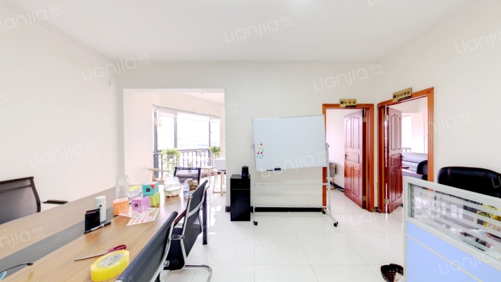 博泰华庭二手房实景图