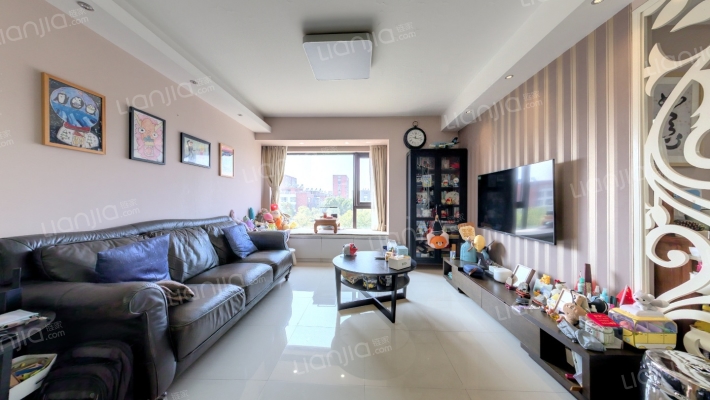 浦江华侨城6期二手房实景图