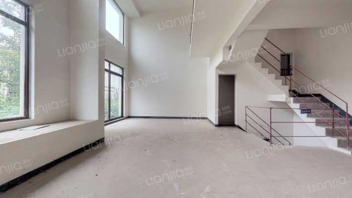 龙湖西宸原著一组团二手房实景图