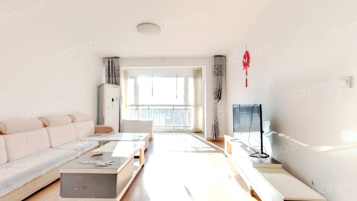 凭海临风二手房实景图