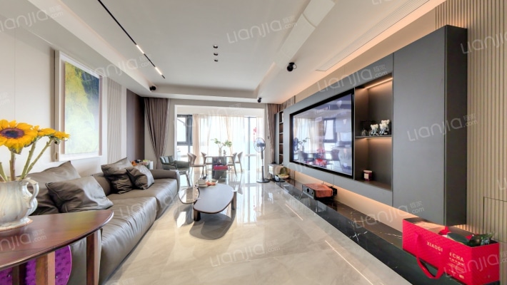 启迪水木滨江二手房实景图