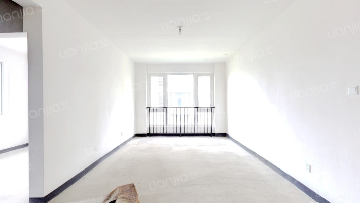 中天富春诚品二手房实景图