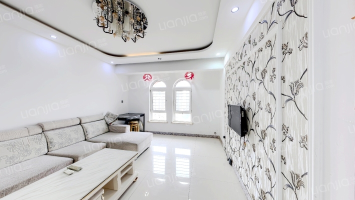 荣盛香缇澜山二手房实景图