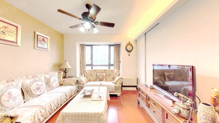 金基月亮湾二手房实景图