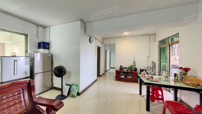 芳园居教师新村二手房实景图