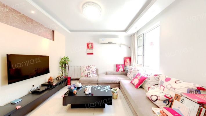 银城西堤国际第一区二手房实景图