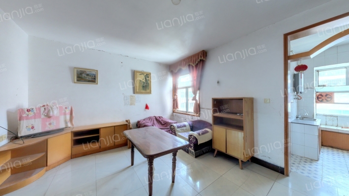 体育馆社区二手房实景图