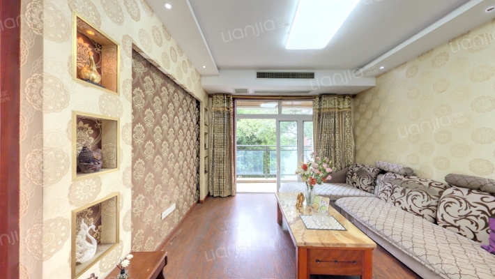 沁园坊二手房实景图