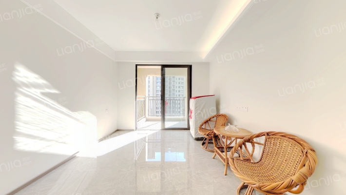 华发峰景湾二手房实景图