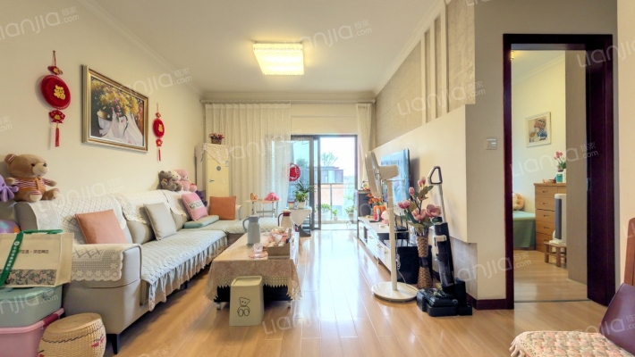 彩叠园1A期二手房实景图