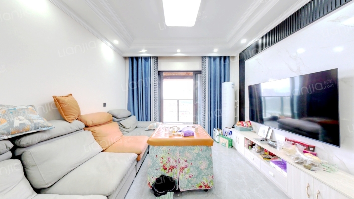 铂爵郡二期二手房实景图