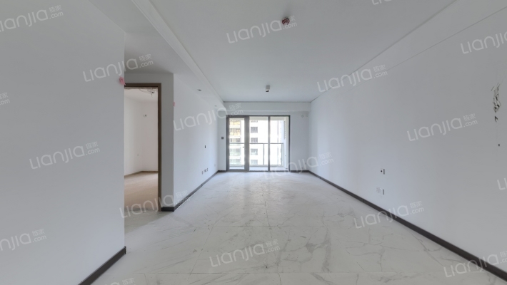 实地蔷薇国际二手房实景图