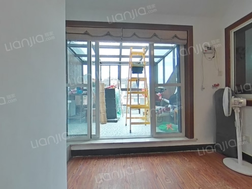 合租·集善新村 4居室 南卧