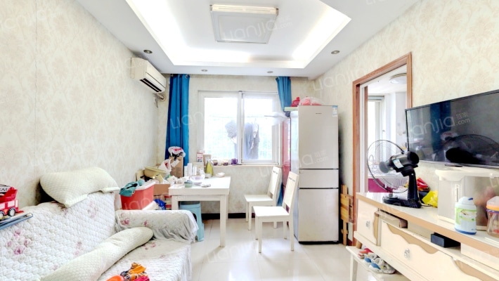 水岸花园二手房实景图