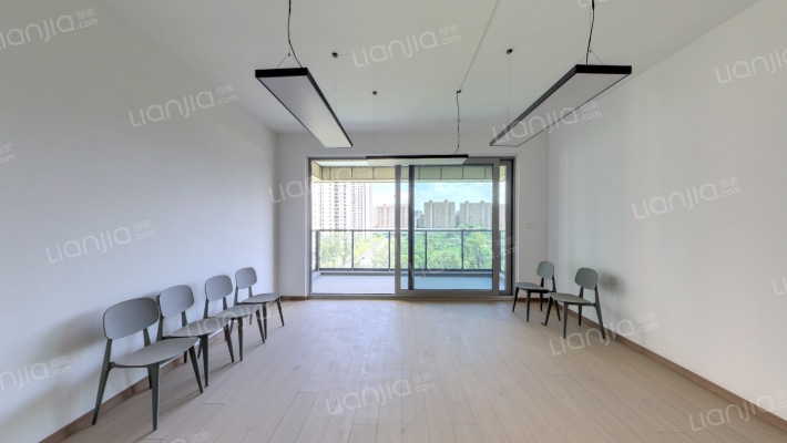 湘江壹号五期二手房实景图