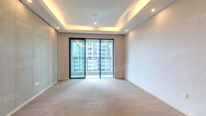 书香华府二手房实景图