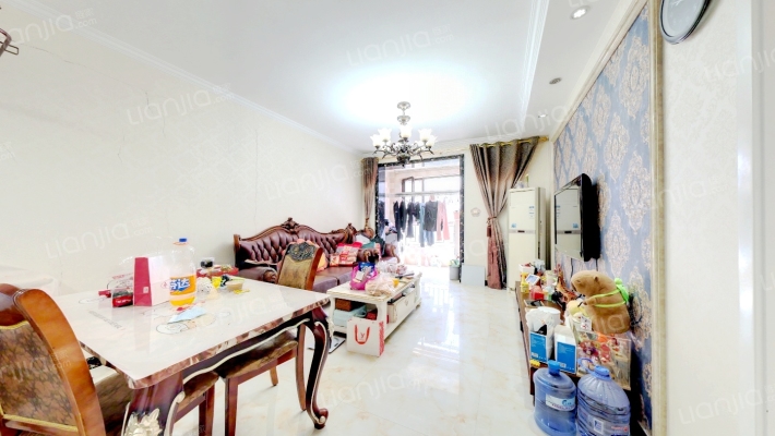 众美凤凰绿都一期二手房实景图