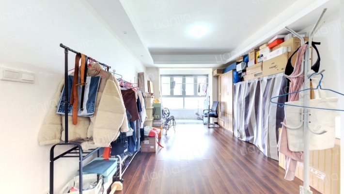 联投龙湾三期二手房实景图