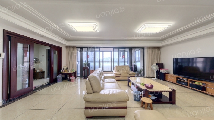 金地伊顿山二期二手房实景图