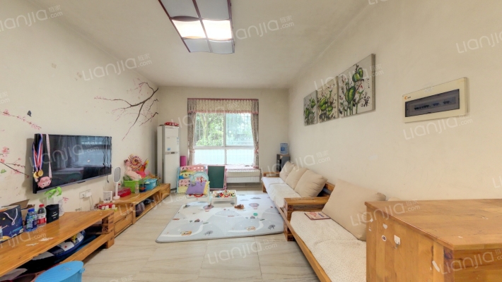 玺印上院二手房实景图