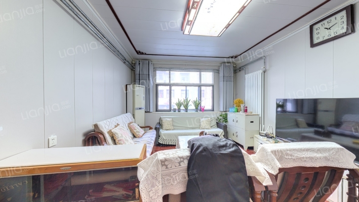 城北路东4号院二手房实景图