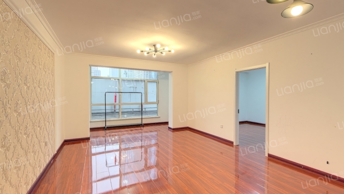 正大广场二手房实景图