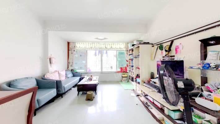 粤宝公司家属楼二手房实景图