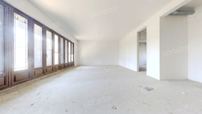 凤栖梧桐二手房实景图